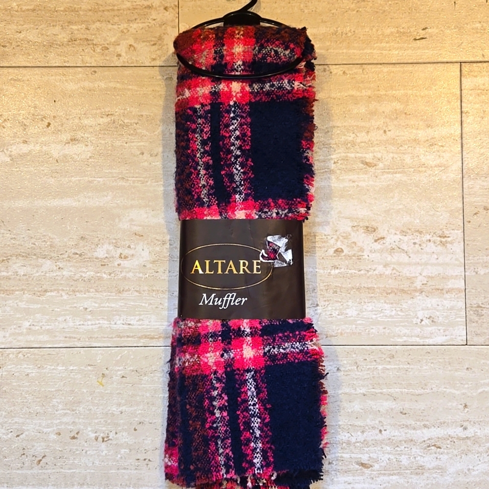 NWT Altare Pink/Blue Oversized Plaid Muffler